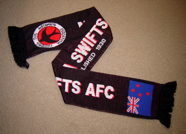 Swifts scarf
